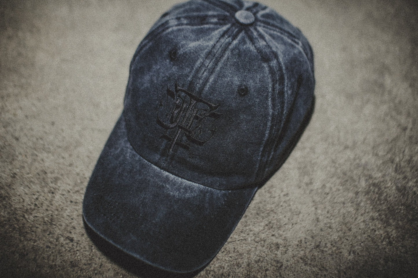 MONOGRAM LOGO ACID CAP