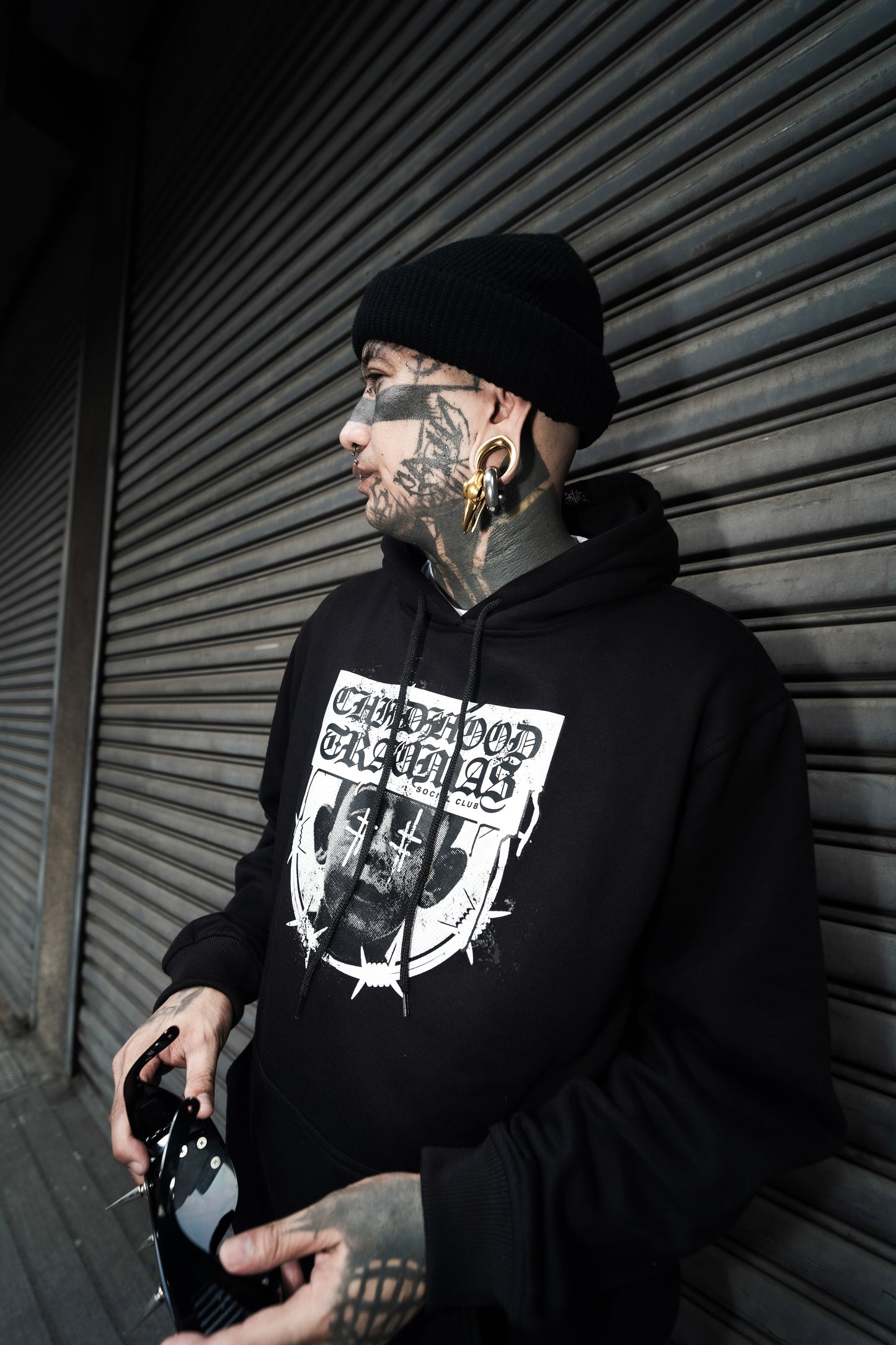 VALIANT HOODIE