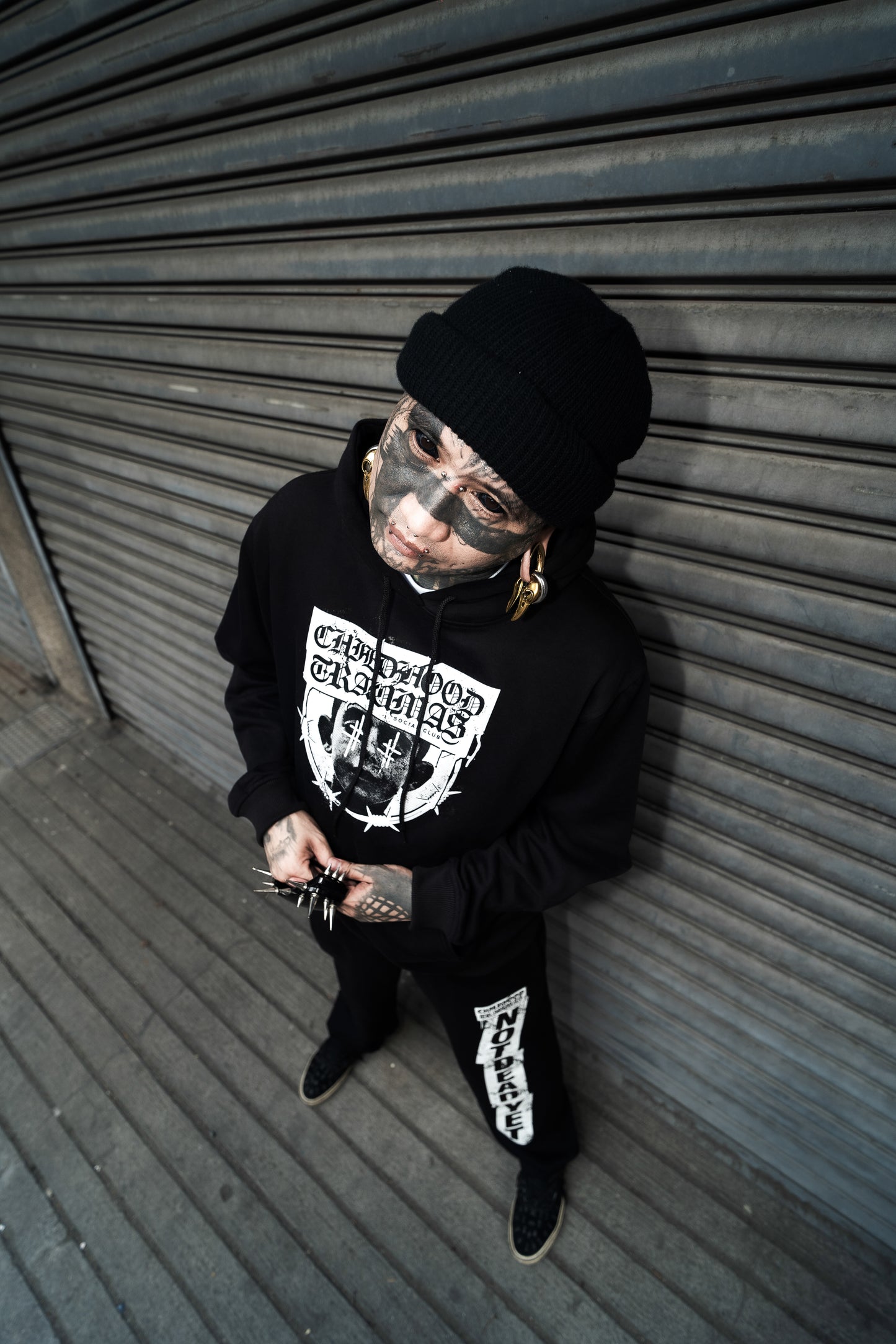 VALIANT HOODIE