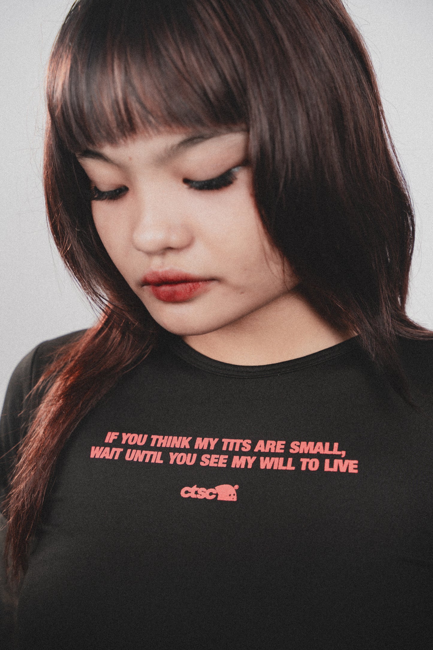 SMOL TITS ENERGY CROP TOP
