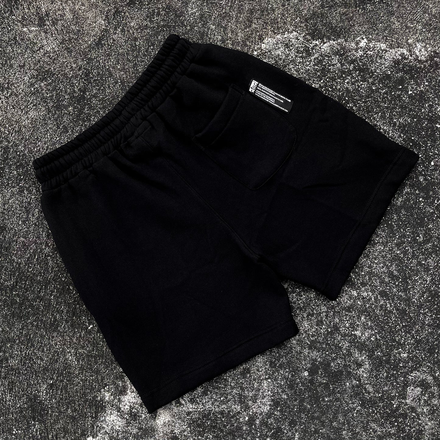 RAGE SWEAT SHORT