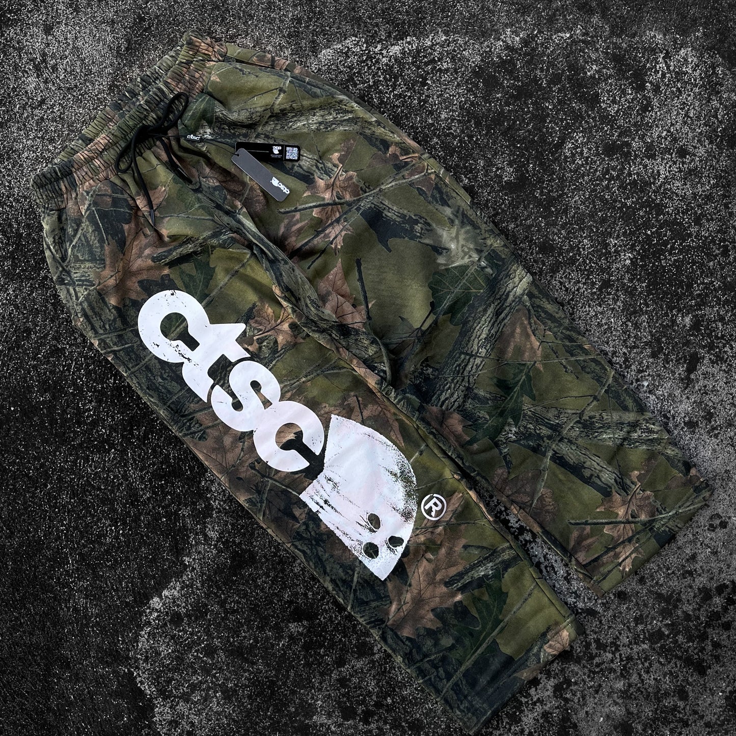 DORKRIFT SWEATPANTS IN FOREST GREEN REALTREE